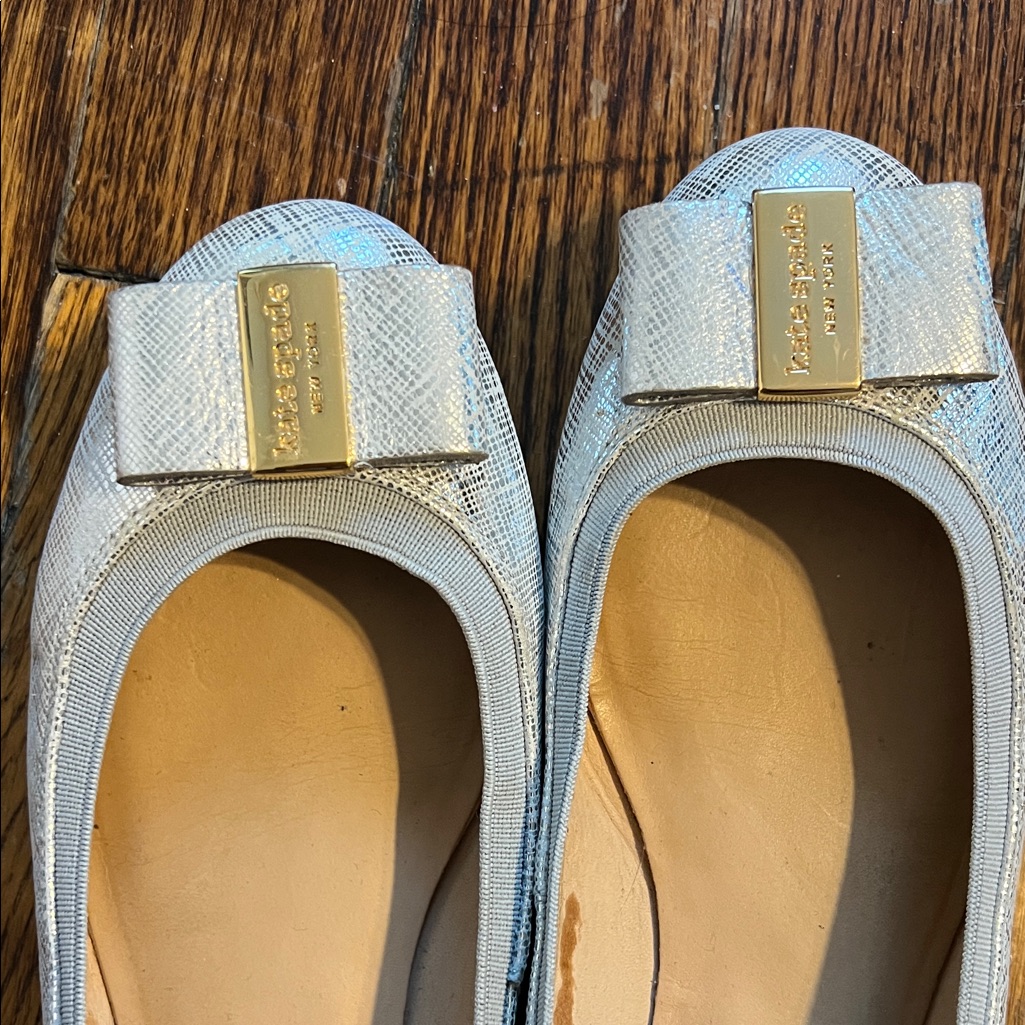 Kate Spade Cream And Gold Bow Flats